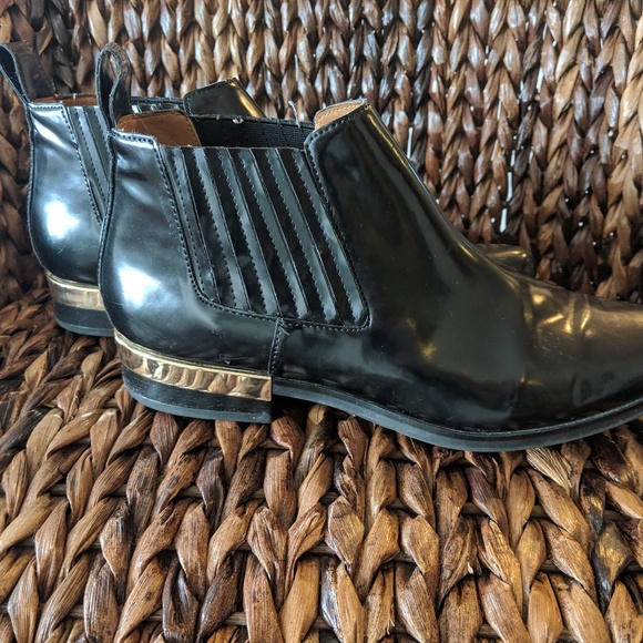 Zara Shoes - Zara Black and Gold Pointed Toe Booties